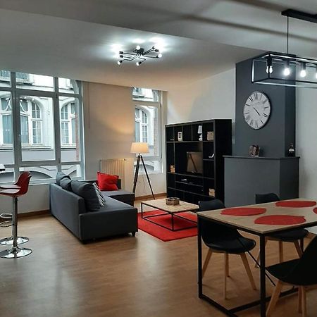 Appartement Centre De Dinant Bagian luar foto