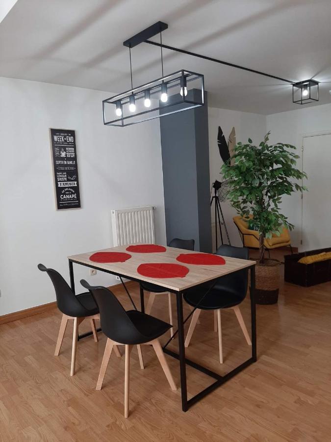 Appartement Centre De Dinant Bagian luar foto