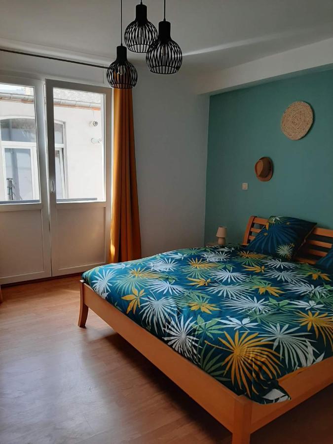 Appartement Centre De Dinant Bagian luar foto