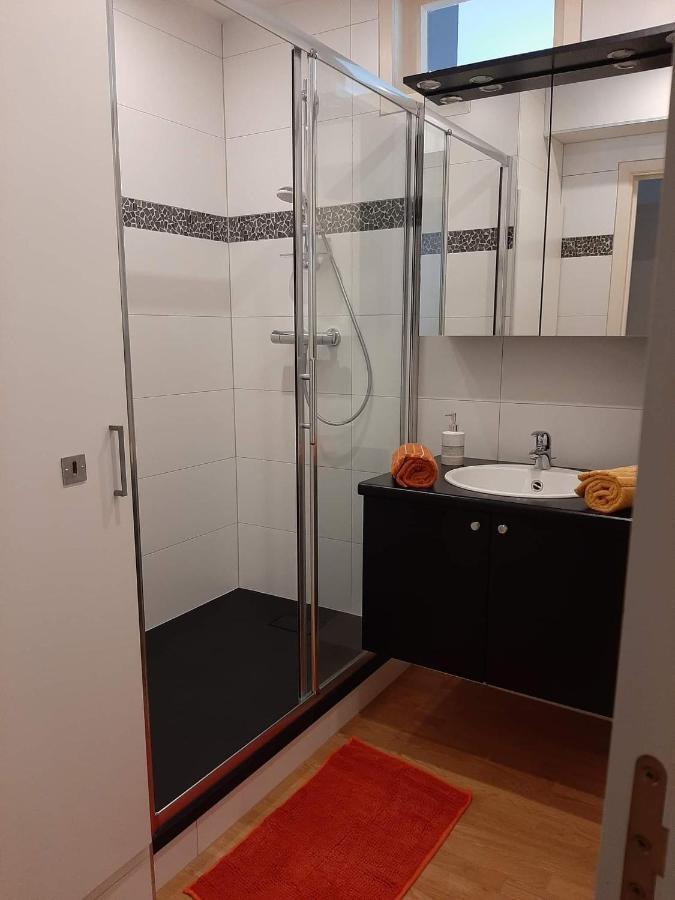Appartement Centre De Dinant Bagian luar foto